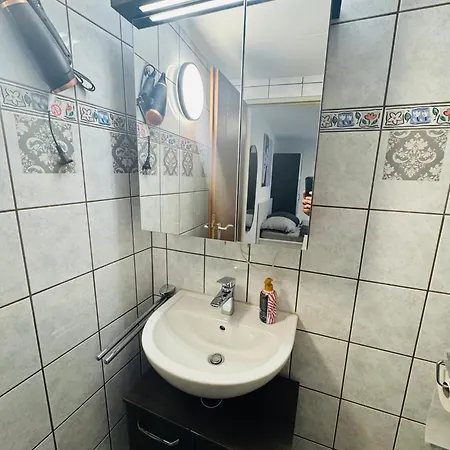 Privat Mit Doppelbett * Coblence