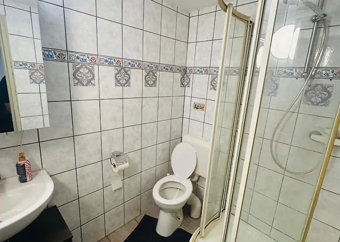 Privat Mit Doppelbett * Кобленц